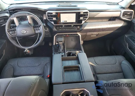 2024 Toyota Tundra Crewmax Sr z USA, uszkodzony, nr VIN 5TFLA5DB5RX180213